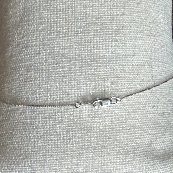 925 Silver Crystal Pendant Necklace Infinity Symbol Teardrop/Eye Shape 18" Chain - Picture 5 of 16